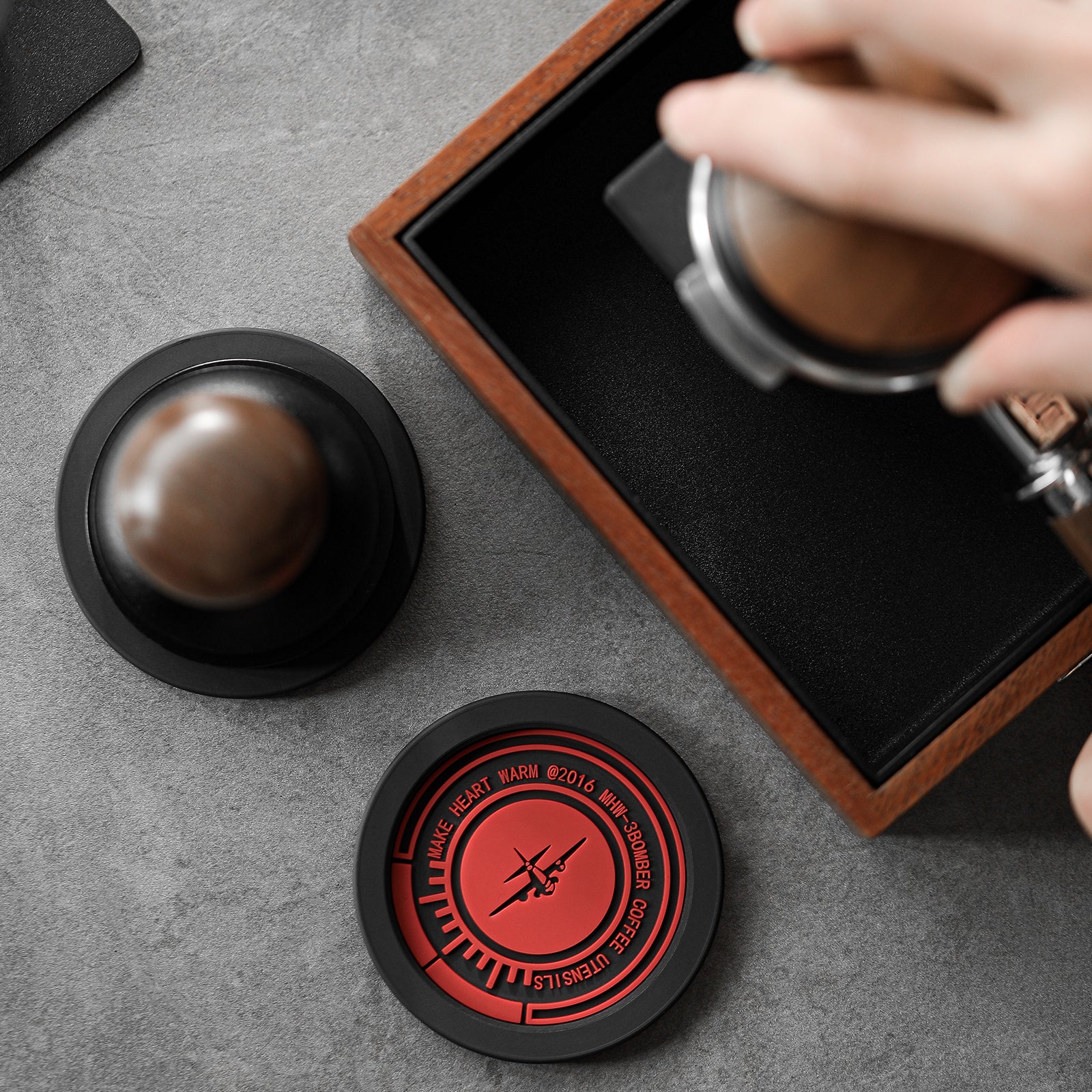 MHW-3BOMBER Silicone Tamper Storage Mat 51-58mm - Image 6