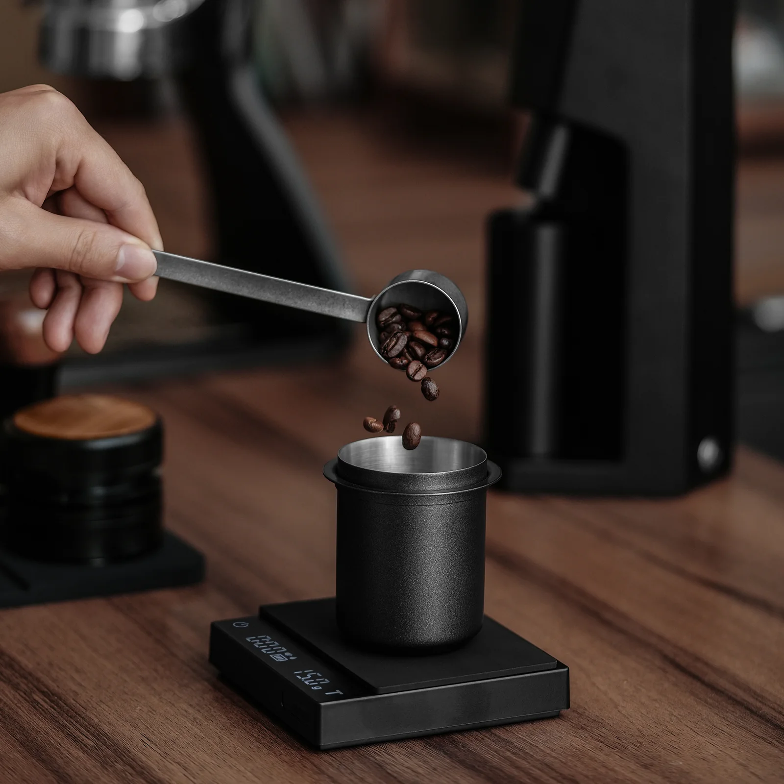 MHW-3BOMBER 58mm Coffee Dosing Cup 150ml - Image 12