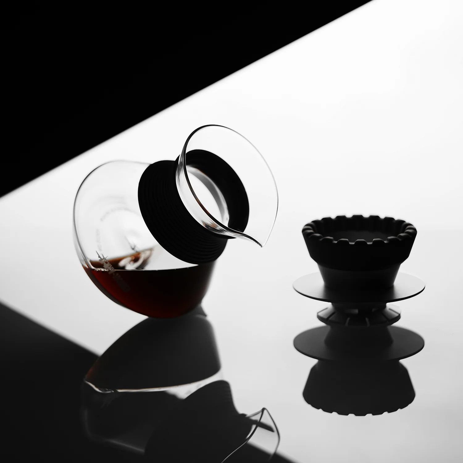 MHW-3BOMBER Aroma Coffee Server WBrC Champion Jianing Du Collaboration - Image 3