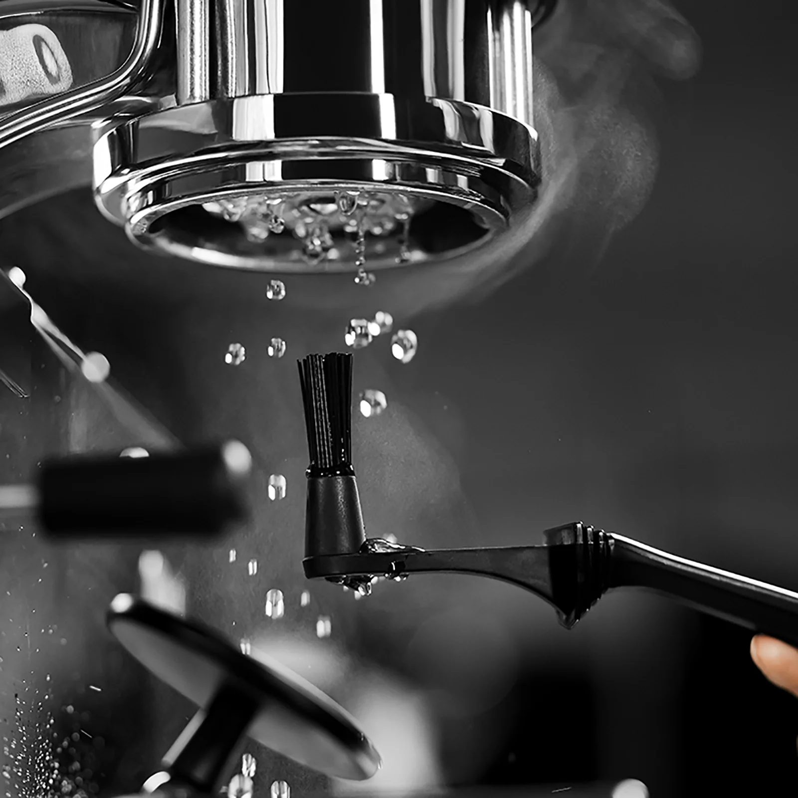 MHW-3BOMBER Coffee Elbow Brush - Image 4