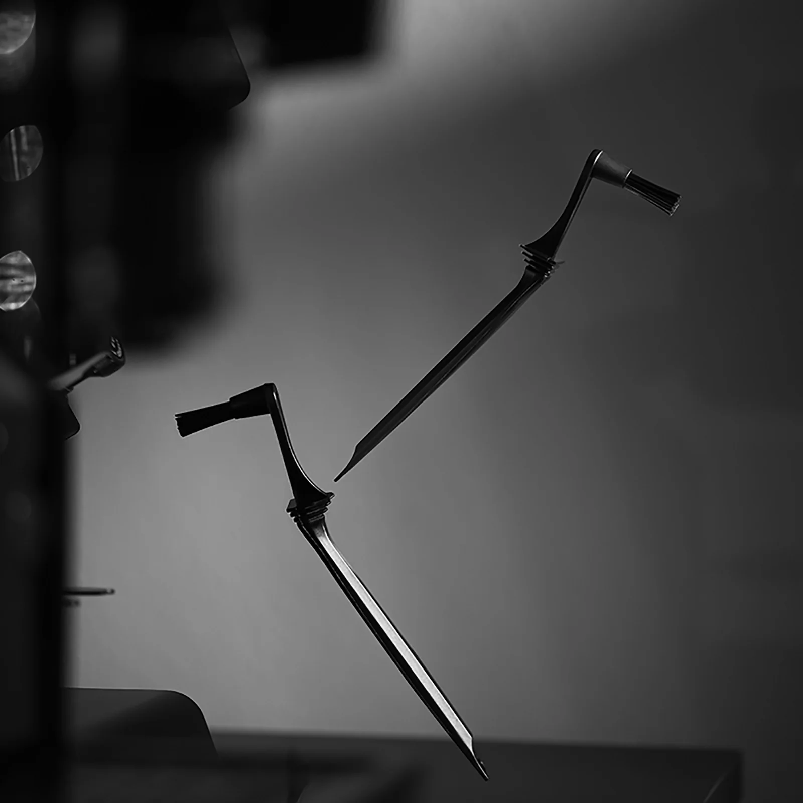 MHW-3BOMBER Coffee Elbow Brush - Image 9