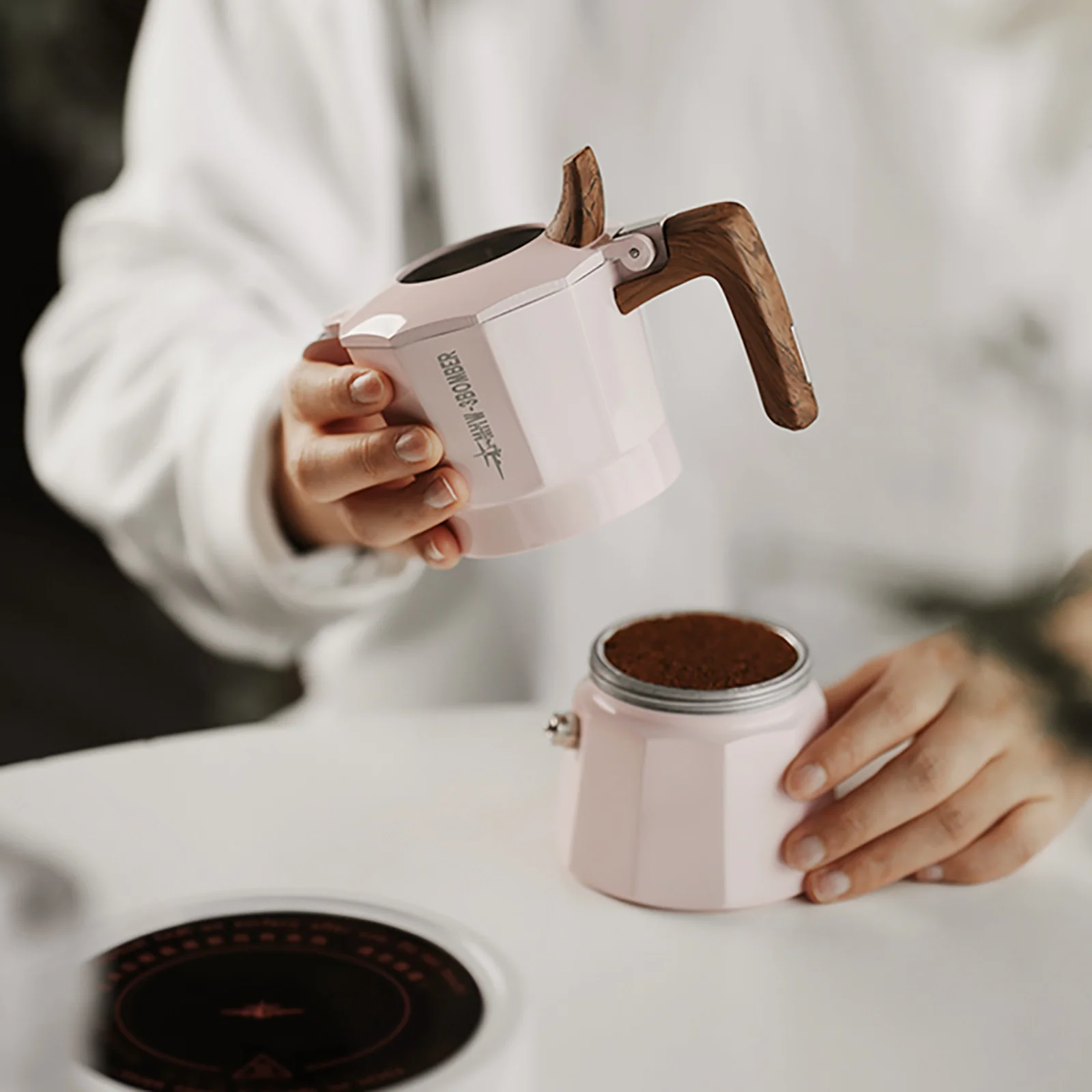 MHW-3BOMBER Double Valve Moka Pot 100ml - Image 8