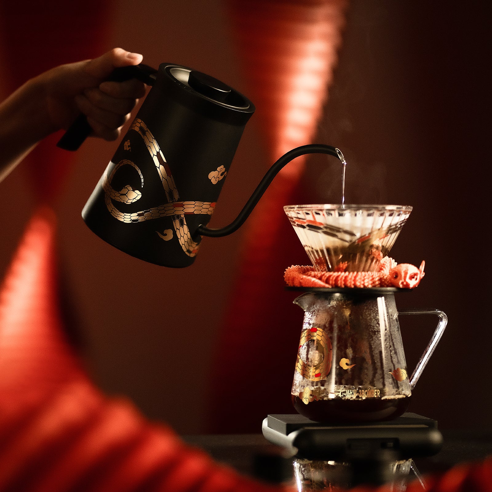 MHW-3BOMBER Elf Coffee Server - Serpent Collection - Image 15