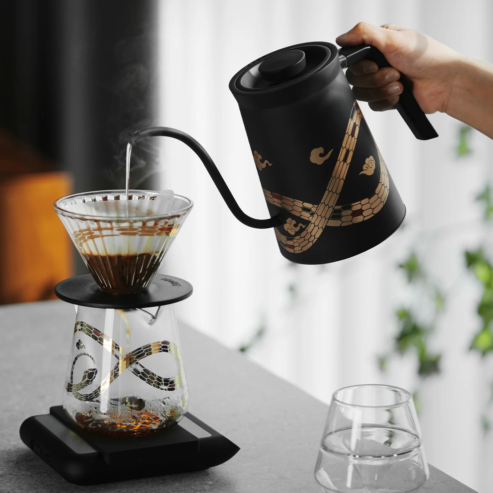 MHW-3BOMBER Elf Coffee Server - Serpent Collection - Image 5