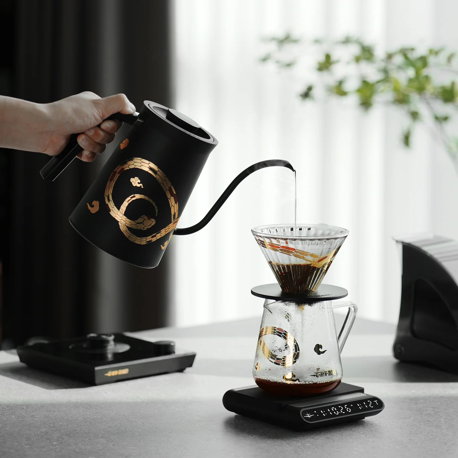 MHW-3BOMBER Elf Coffee Server - Serpent Collection - Image 7