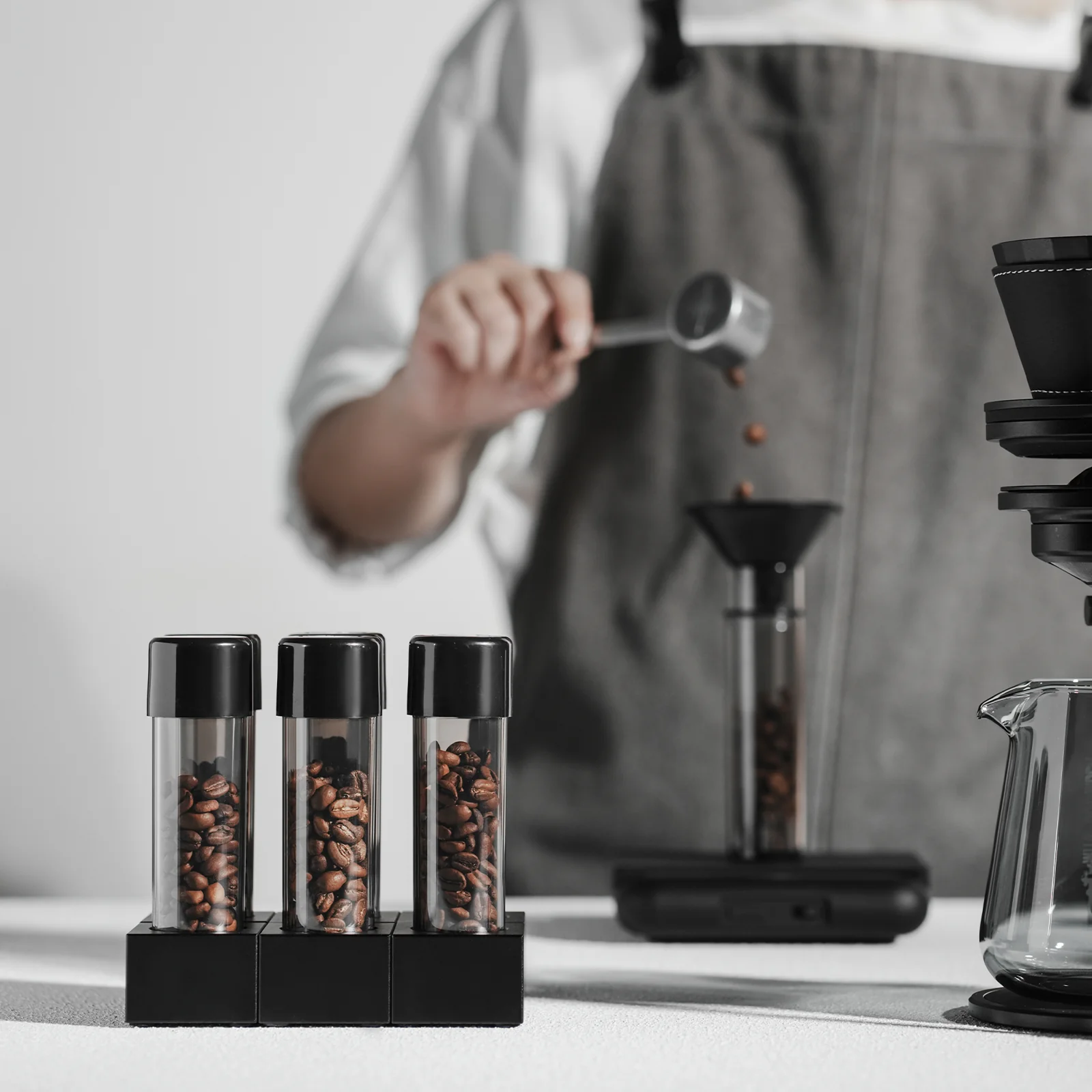 MHW-3BOMBER Energy Bottle & Magnetic Cellar Stand - Image 13