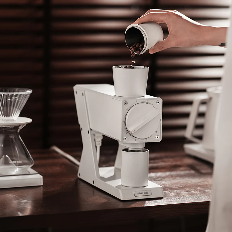 MHW-3BOMBER F74 Navigator Electric Coffee Grinder - Image 11