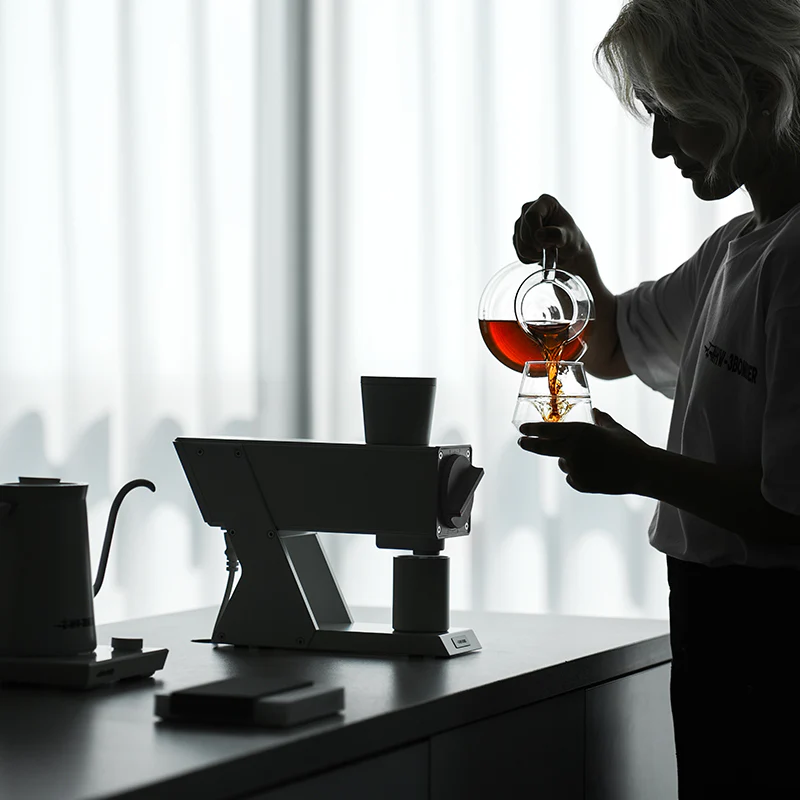 MHW-3BOMBER F74 Navigator Electric Coffee Grinder - Image 12