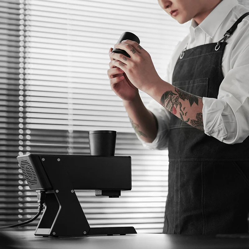 MHW-3BOMBER F74 Navigator Electric Coffee Grinder - Image 7