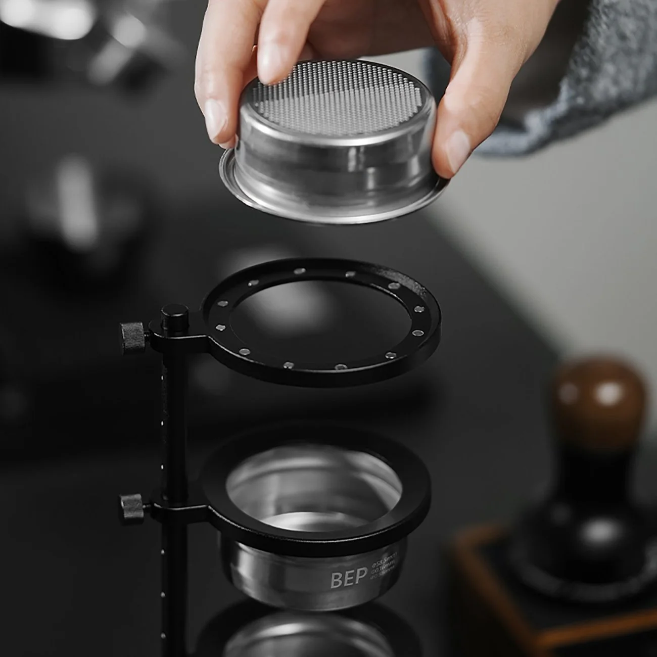 MHW-3BOMBER Magnetic Storage Stand - Image 20