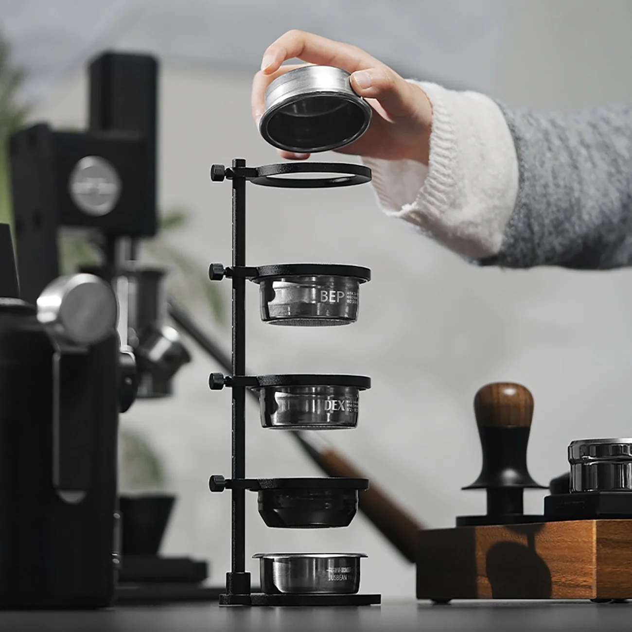 MHW-3BOMBER Magnetic Storage Stand - Image 21