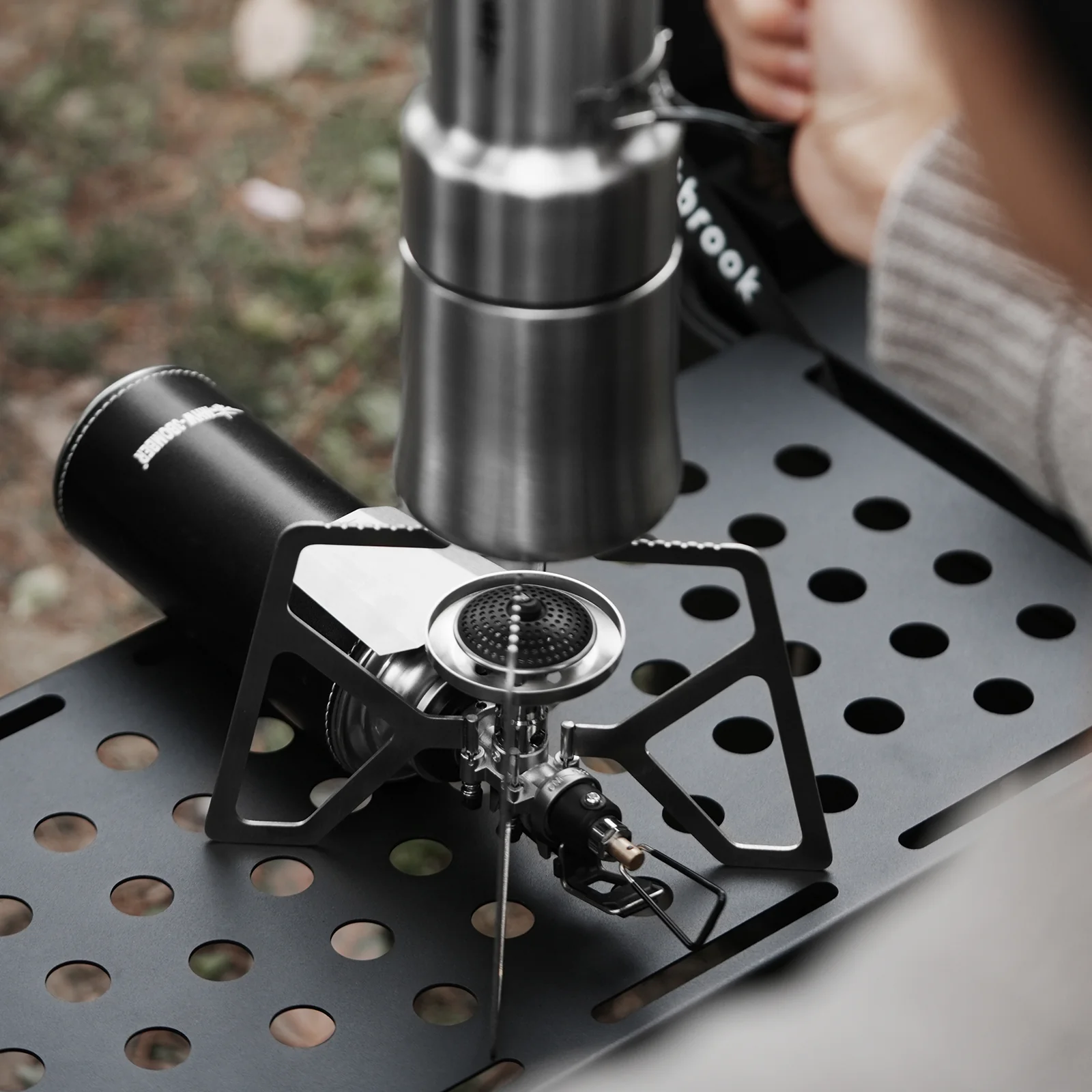 MHW-3BOMBER MET Outdoor Cassette Stove - Image 12