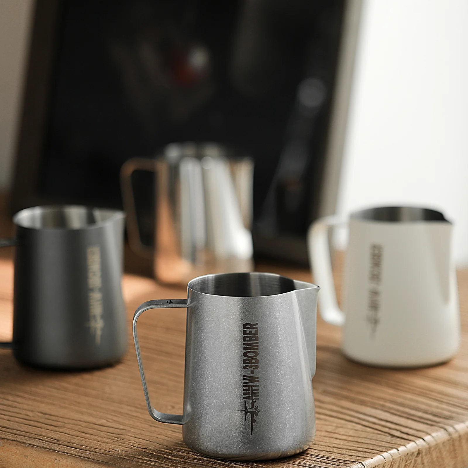 MHW-3BOMBER Milk Frothing Pitcher 3.0 Silver Spot - Image 6
