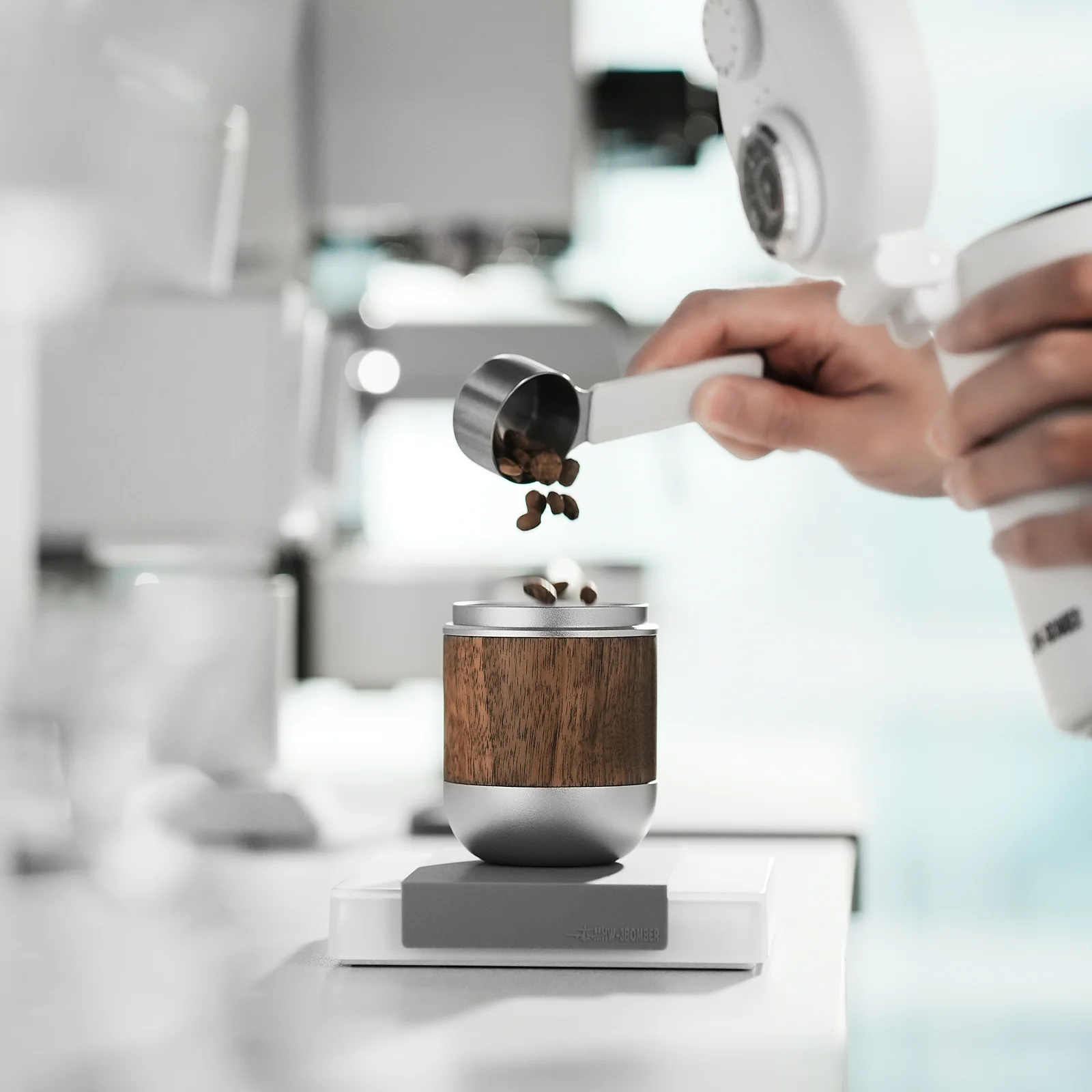 MHW-3BOMBER Nova Dosing Cup - Image 14