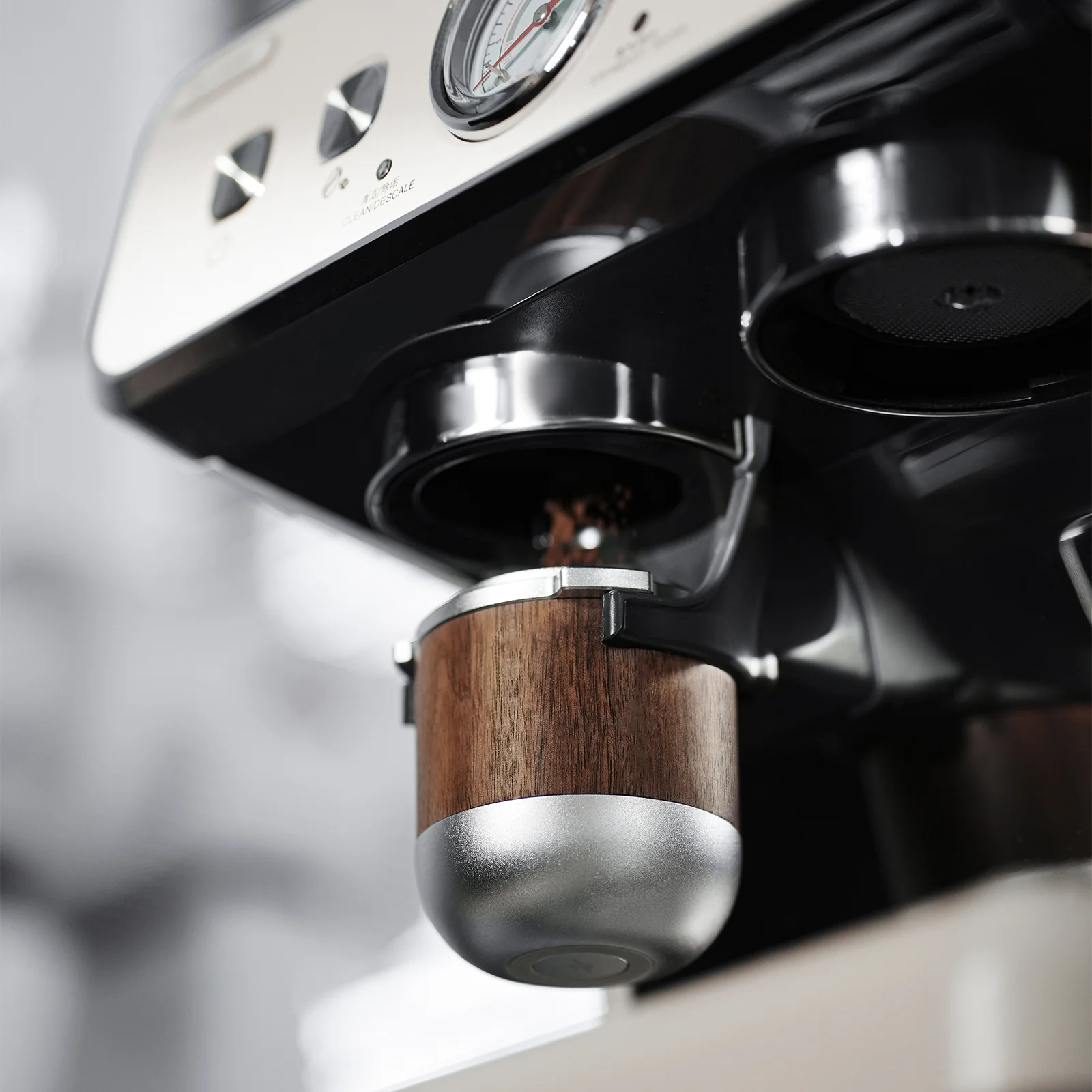 MHW-3BOMBER Nova Dosing Cup - Image 7