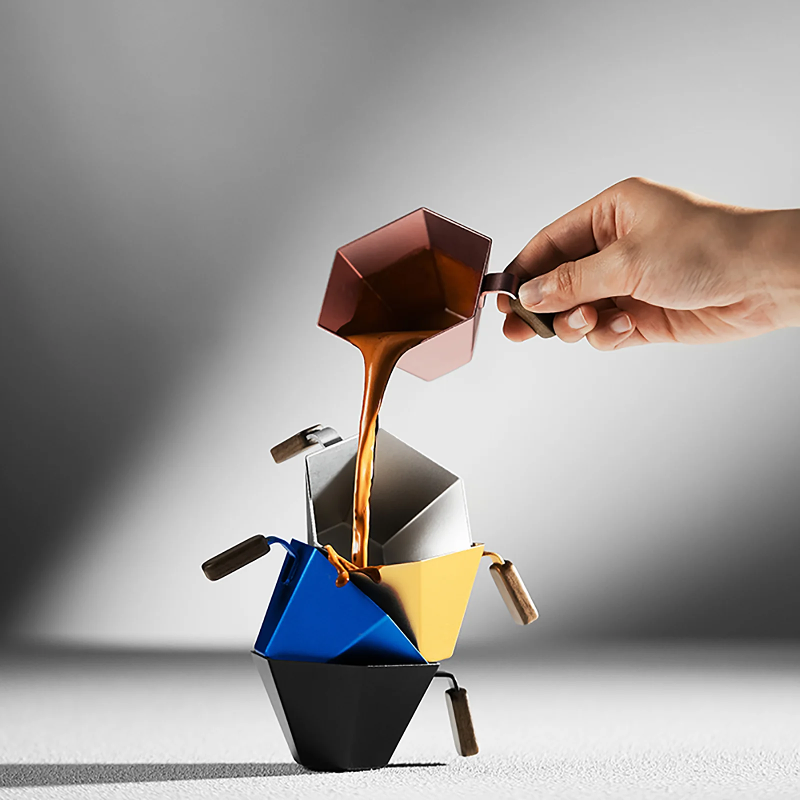MHW-3BOMBER Prism Measuring Cup - Image 6