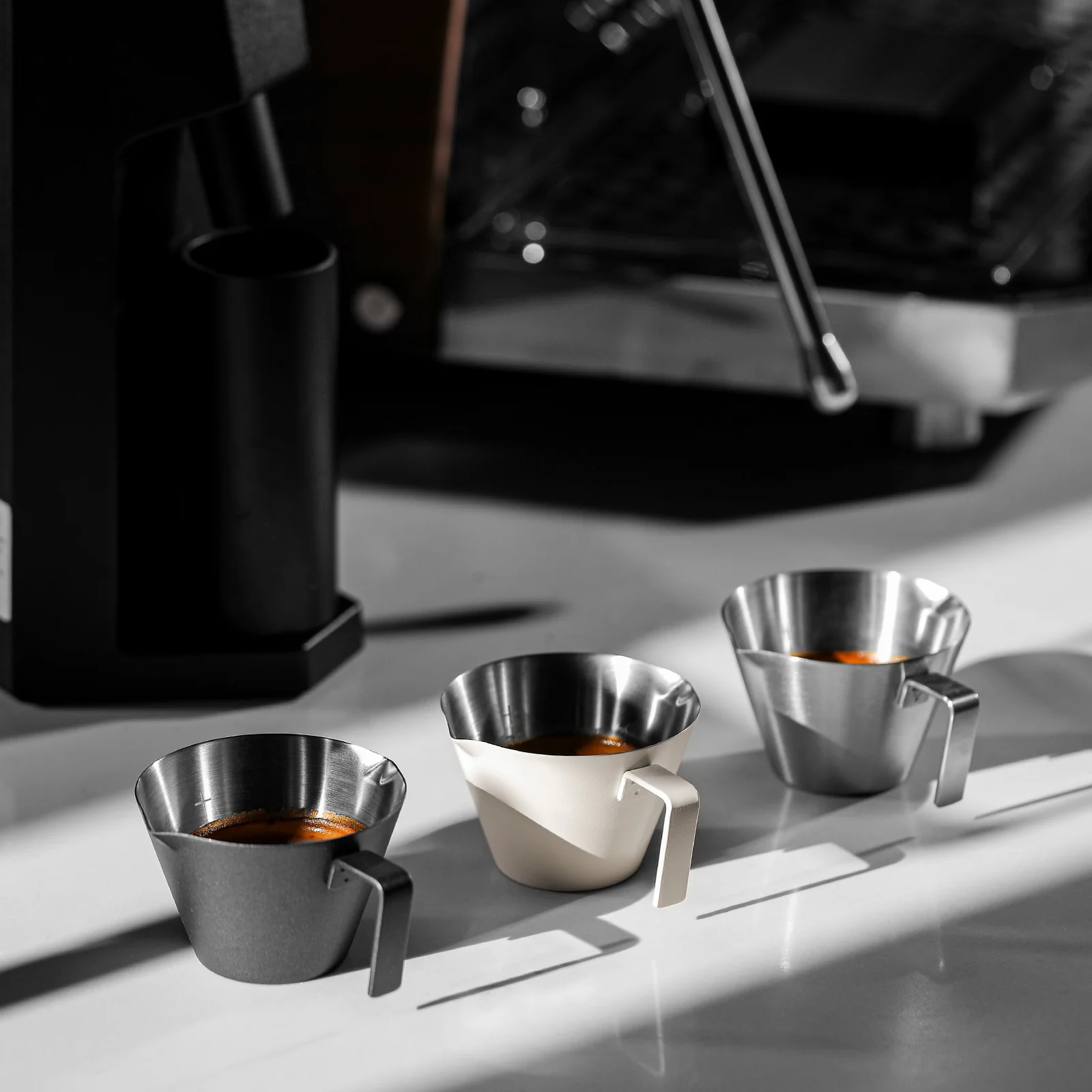 MHW-3BOMBER Espresso Measuring Cup Double Spout - Image 17