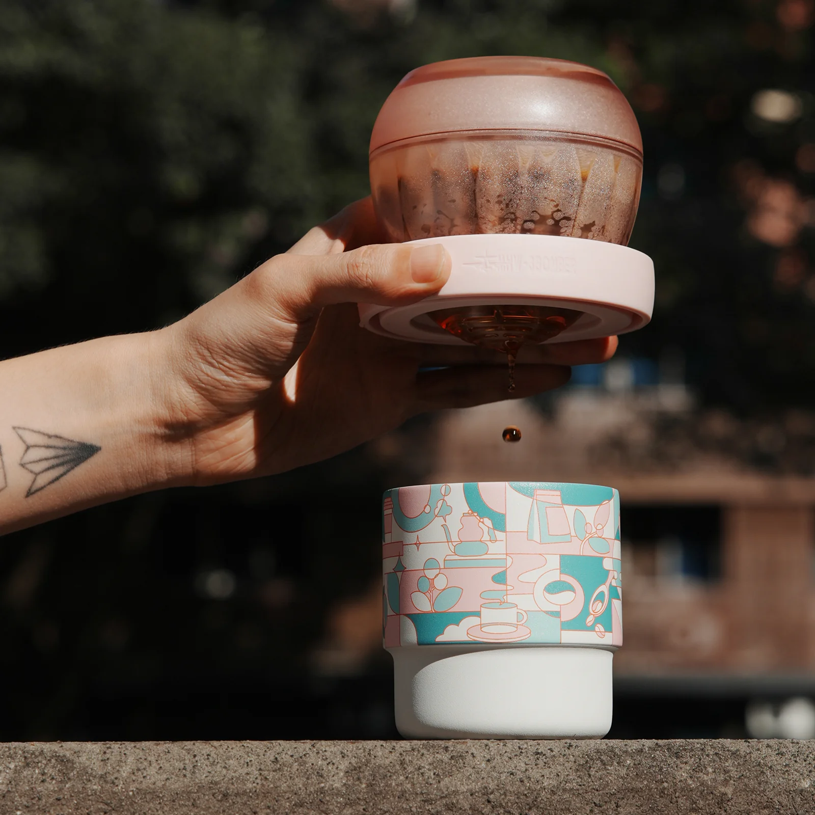 MHW-3BOMBER Swirl Cup - Image 6