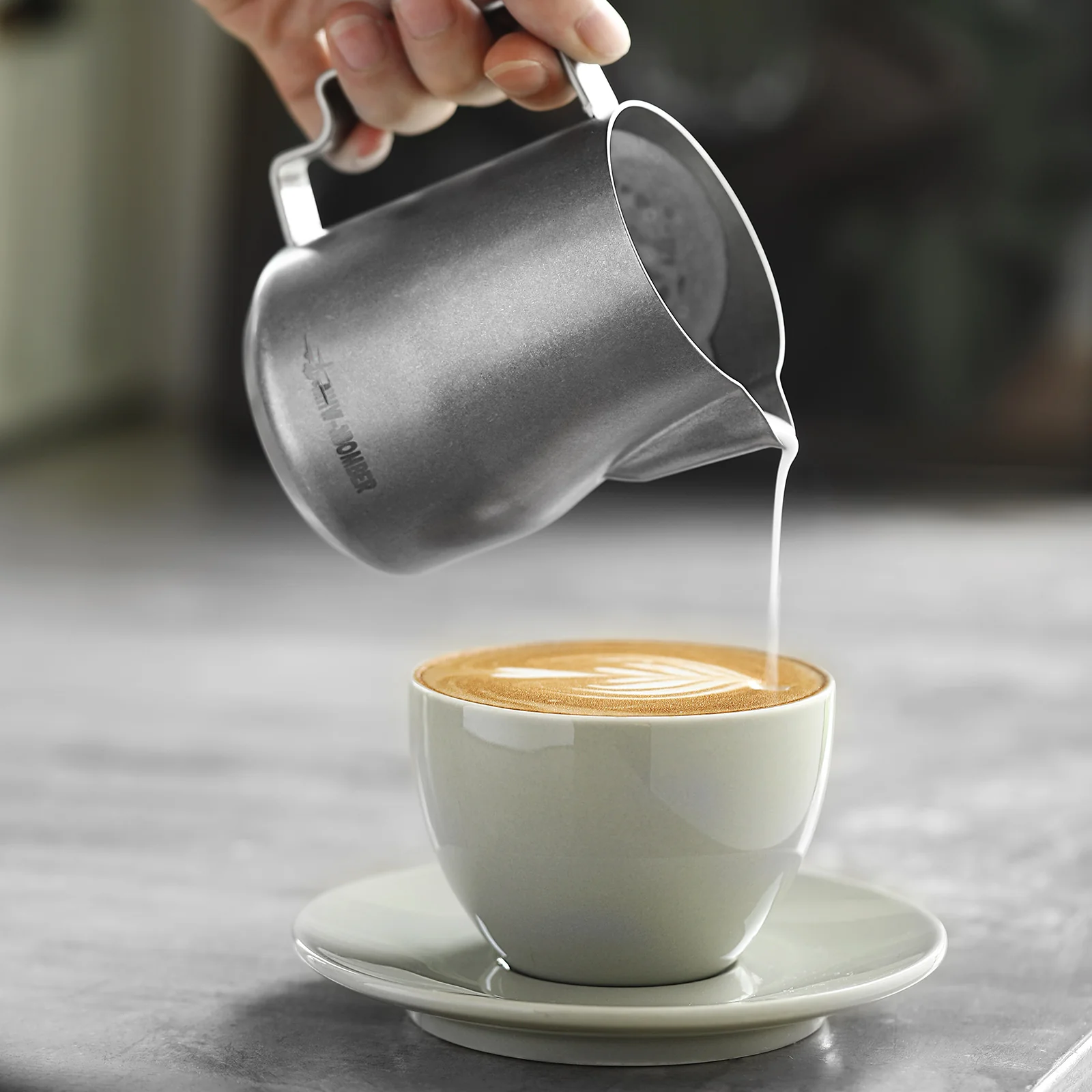 MHW-3BOMBER Turbo Milk Pitcher Silver Spot - Image 6