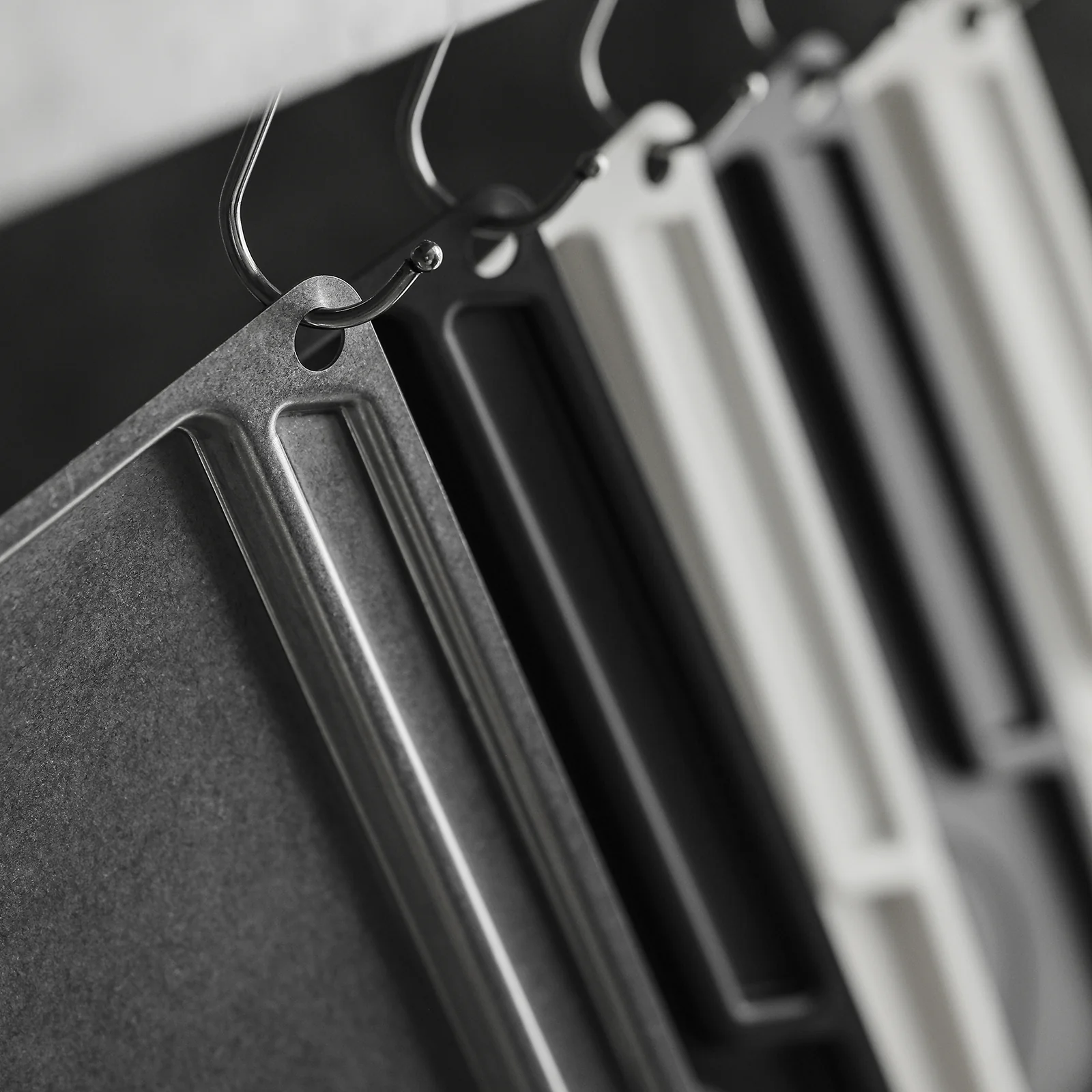 MHW-3BOMBER Uni Series Tray Silver Spot - Image 4