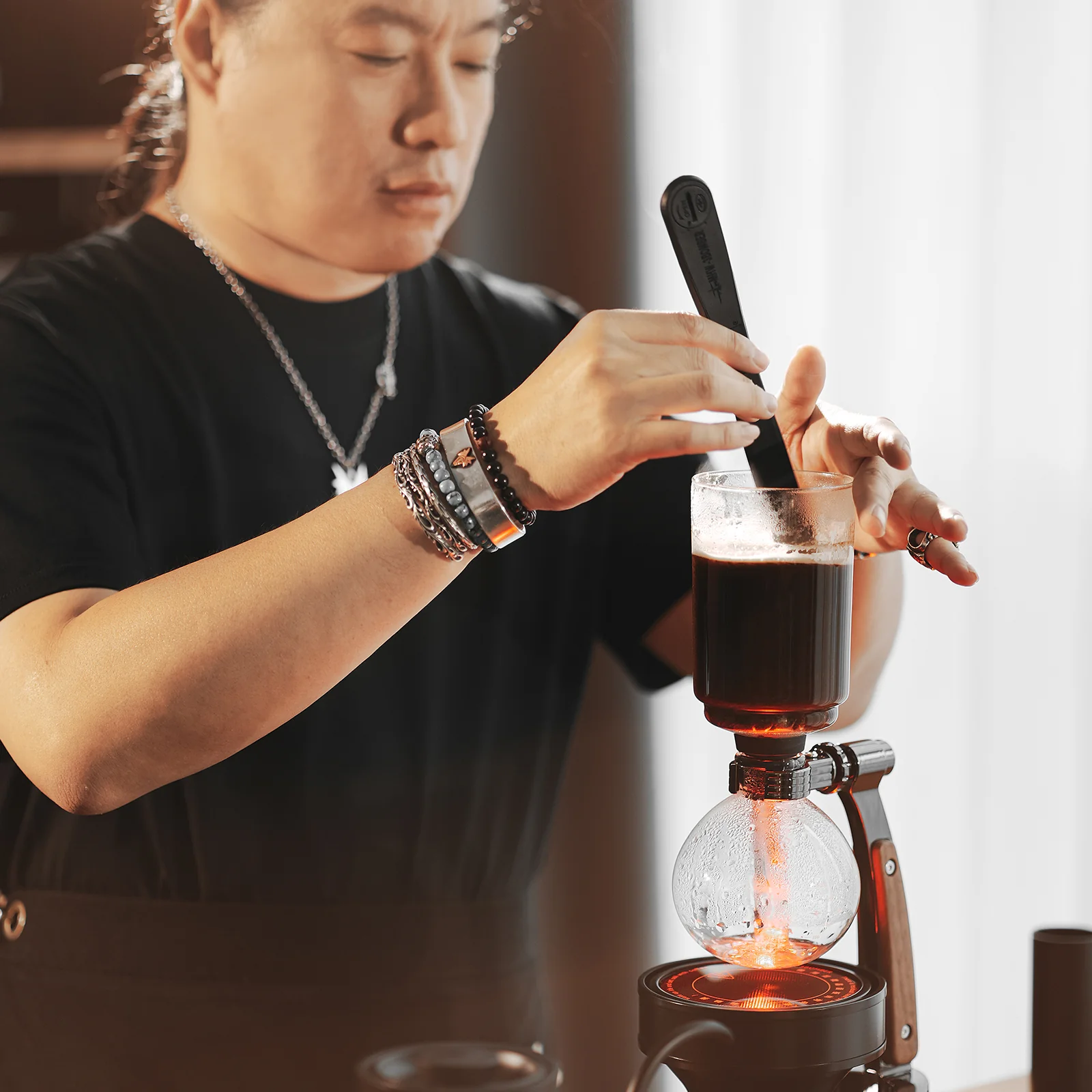 MHW-3BOMBER Yu’en Zhang Twilight Siphon Coffee Maker - Image 14