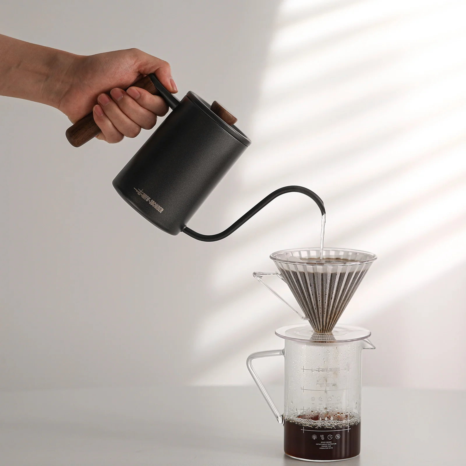 MHW-3BOMBER Planet Hand Brewing Kettle - Image 5